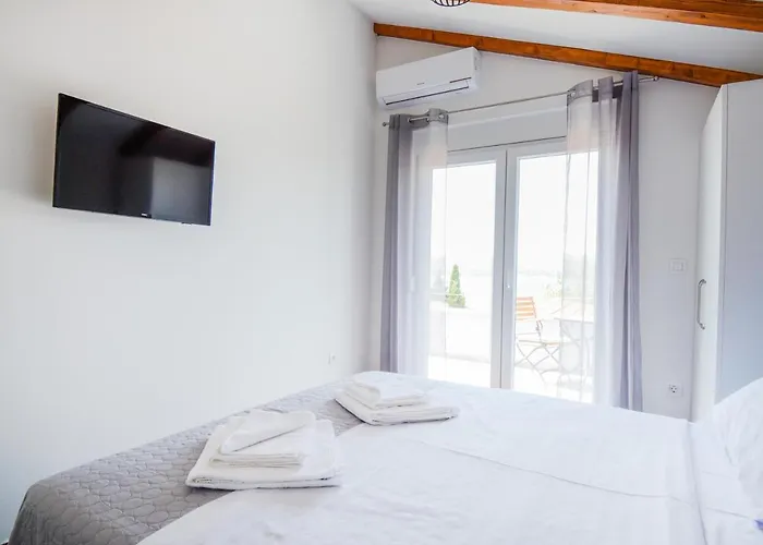 Vila Josip With Seaview And Heated Pool - By Ta Leut Agency
