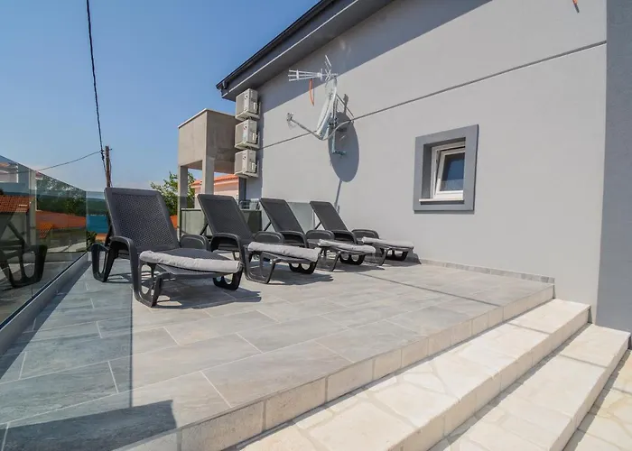 Josip With Seaview And Heated Pool - By Ta Leut Agency *